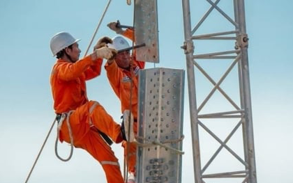 Tăng giá điện 4,8%: EVN cần công khai các khoản chi