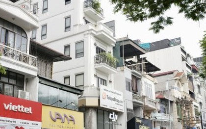 Nhà mặt phố trung tâm Hà Nội 'nóng' trở lại, siêu đắt đỏ vẫn hút khách mua