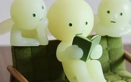 Smiski là gì mà giới trẻ đua nhau "đập hộp"?