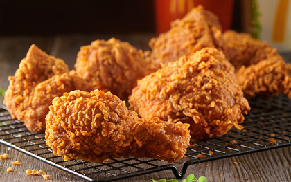 'Cuộc chiến' gà rán: Khi KFC, Jollibee, Lotteria, McDonald’s ra deal giành khách