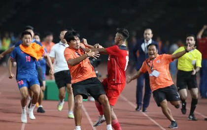 Màn loạn đả ở SEA Games bị “bêu tên” khắp thế giới và cuộc “lột xác” ngoạn mục của bóng đá Đông Nam Á