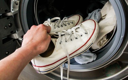 "Giặt giày" bằng máy giặt: Đây là bí quyết không phải ai cũng biết