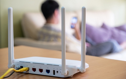 Đặt bộ phát WiFi ở vị trí này, chẳng trách mạng vừa kém, vừa chập chờn: Rất nhiều nhà đang làm!