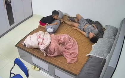 Người mẹ bất tỉnh trong nhà vệ sinh, thoát cơn hiểm nguy nhờ sự thông minh nhanh trí của con trai nhỏ