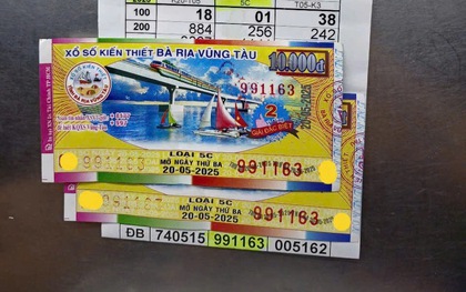 Trúng độc đắc 4 tỷ đồng, người đàn ông ở TP.HCM hậu tạ người bán số tiền "khủng"