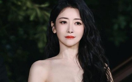 Nữ thần cổ trang bị bạn trai tung ảnh nóng chấn động, nay có cái kết bất ngờ bên “hồng hài nhi”