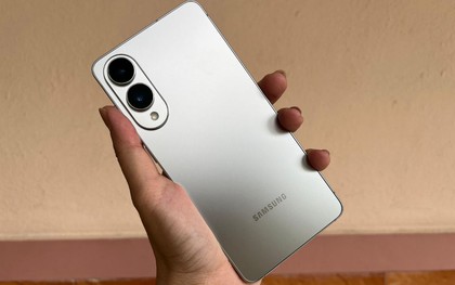Galaxy S25 Edge gây tranh cãi vì pin, kết quả thử nghiệm lại rất khó tin!