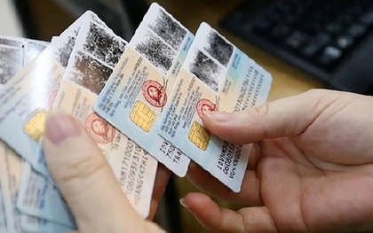 Rơi ví, người phụ nữ đăng tin tìm trên Facebook, 5 phút sau nhận cuộc gọi từ "nhân viên ngân hàng" báo nhặt được giấy tờ: Xuất hiện chiêu lừa đảo cực tinh vi