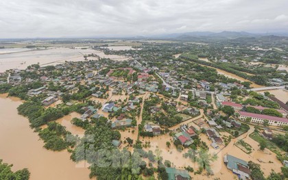 Toàn cảnh trận lũ bất thường ở Hà Tĩnh