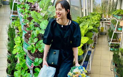 Cô gái 26 tuổi trồng rau bằng 100 thùng nước cũ: Khu vườn ban công khiến cư dân mạng thốt lên "Quá đỉnh!"