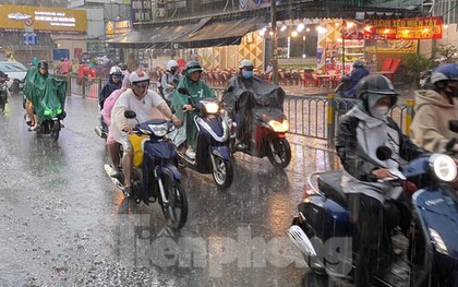 Mưa dông gia tăng ở TPHCM