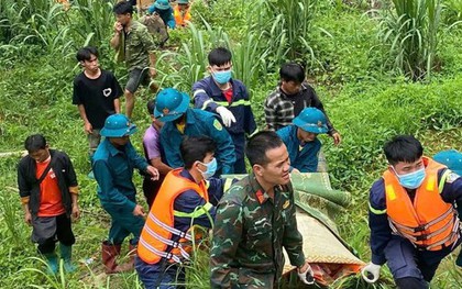 Vụ nước lũ cuốn trôi 3 mẹ con đi xe máy: Tìm thấy thi thể người mẹ