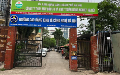 Bộ GD-ĐT lên tiếng việc hơn 100 sinh viên bị dừng học không lý do