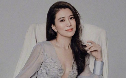 1 hoa hậu hạng A tổn thương vì con trai đòi đổi mẹ