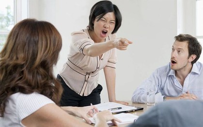 4 chiêu thức đối phó với người mưu mô nham hiểm: Ai cũng nên đọc để phòng thân!