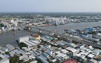Nam sinh lớp 7 mất tích, tìm thấy xe đạp điện trên cầu