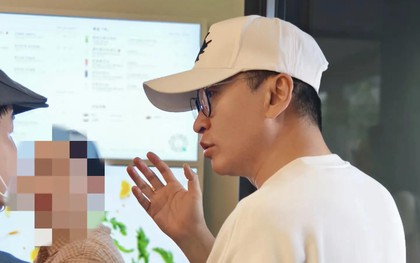 "Nhĩ Khang" Châu Kiệt ở tuổi 54: Dáng vẻ thư sinh, dung mạo như chưa từng thay đổi suốt 20 năm