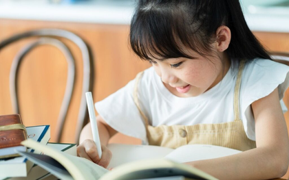 Những bài tập hè độc lạ khiến học sinh "làm cả cuộc đời cũng không xong"