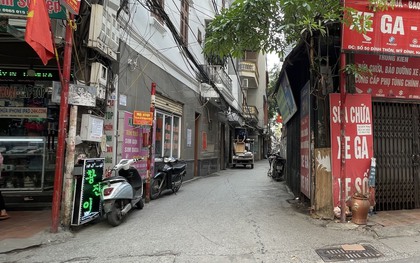 Hà Nội: Người dân bàng hoàng kể lại vụ nam thanh niên cầm dao tấn công nhiều người trong đêm