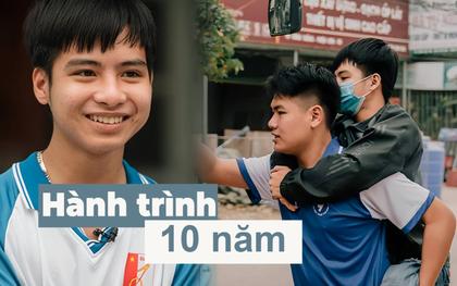 Nam sinh 10 năm được bạn cõng đi học tốt nghiệp ĐH Bách Khoa loại Giỏi: "Hiếu sẽ cùng bố mẹ mình có mặt ở lễ trao bằng"