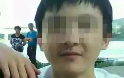 "Đừng mang em về nhà, em quá uất ức rồi": Di thư một nam sinh để lại sau kỳ thi ĐH hé lộ bi kịch gia đình