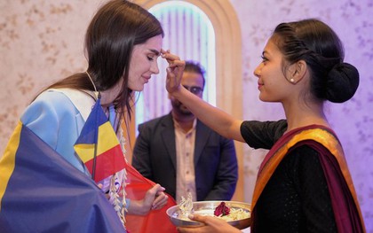 Một cuộc thi hoa hậu bị hoãn tổ chức