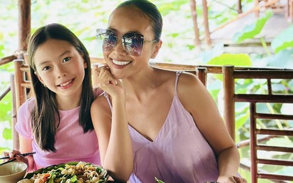 Con gái Đoan Trang chia sẻ chuyện không được ÔM một người, loạt sao Việt vào khen "cưng xỉu trời ơi"