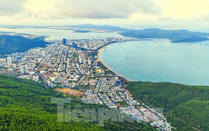 Phát hiện nơi ngắm trọn phố biển Quy Nhơn ‘thức giấc’