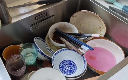 Nói với bố mẹ bạn: Đây là 5 thói quen rửa bát "cướp đi sức khỏe", đừng đi vào vết xe đổ này