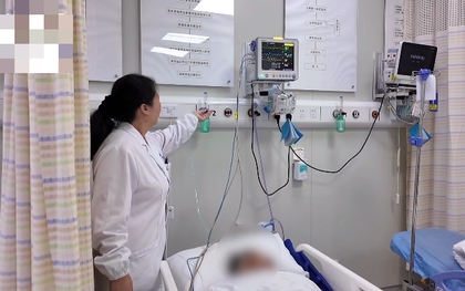 Người phụ nữ bỗng ho ra máu sau khi đi ra từ nhà tắm: Bác sĩ nói “hành động này tạo ra khí độc”