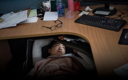 Làm người không muốn, chỉ muốn thành "người chuột": Cuộc đời này bạc lắm, cố gắng để làm gì?