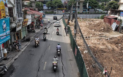 Hà Nội: Xảy ra hiện tượng sụt lún khi thi công đường Nguyễn Tuân