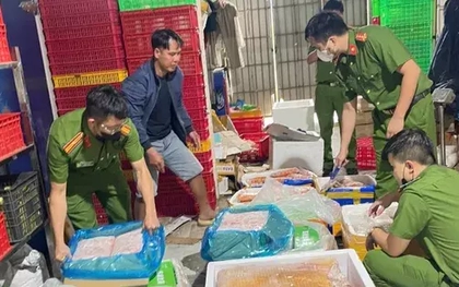 Phát hiện hơn 1,6 tấn bánh kẹo không rõ nguồn gốc tại Lâm Đồng