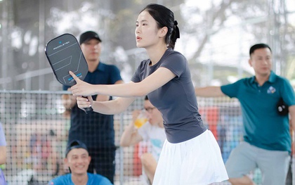Chùm ảnh: Dàn VĐV quy tụ tranh giải thưởng gần 1 tỷ đồng tại giải Pickleball Báo chí - Truyền thông - ACE Cup 2025