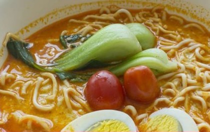 Chuyên gia chỉ 4 cách ăn mì tôm không độc hại