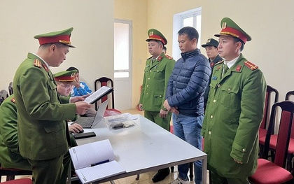 Những người đã mua cổ phiếu này khẩn trương đến cơ quan công an phối hợp làm việc