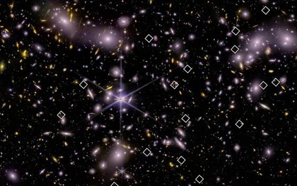 Thứ biến đổi vũ trụ 13 tỉ năm trước lộ ra trong bức ảnh NASA