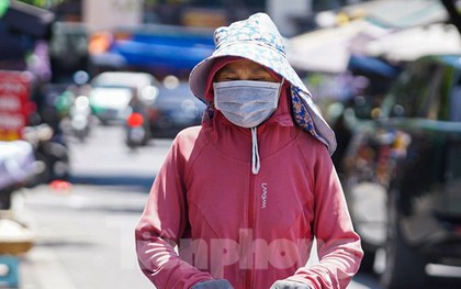 Miền Bắc nắng nóng trên 40 độ trước khi chuyển mưa dông