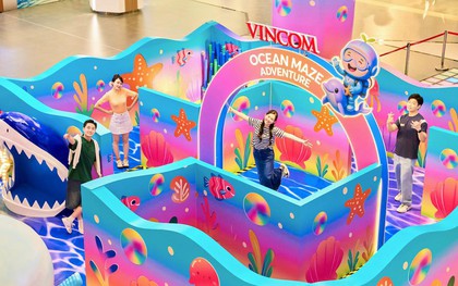 Nghỉ hè giữa thành phố lên ngôi, các gia đình hiện đại rủ nhau đi trung tâm thương mại "nghỉ dưỡng” kiểu mới