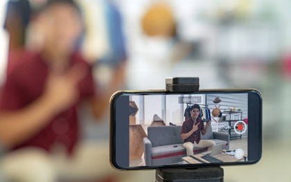 Livestream bán hạt óc chó, mật ong giả kiếm 2,5 tỷ đồng chỉ trong 7 tháng, dàn dựng video lấy lòng tin, cặp đôi 2 triệu người theo dõi bị toà án tuyên bố cái kết đắng