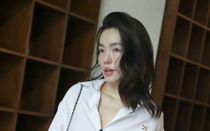 "Phú bà" 9X làm ngành sáng tạo đi ngủ lúc 9h30 tối: Bình thường hay phi thường?