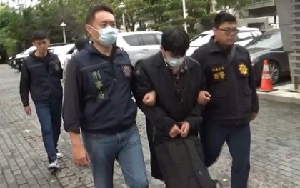 Ngâm chân trong đá để đòi tiền bảo hiểm, thanh niên vừa cụt chân vừa phải đi tù