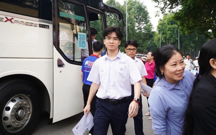 Gợi ý đáp án môn Văn thi tốt nghiệp THPT 2025