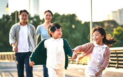 Chuyên gia tài chính đầu đời của con