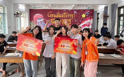 Nhiều thí sinh 2k7 an tâm vượt kỳ thi nhờ học bổng sớm