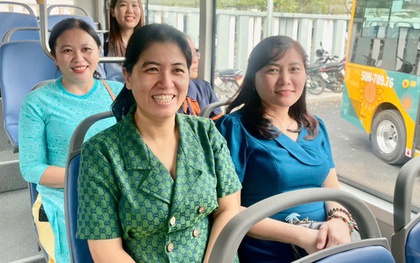 Xe đưa rước cán bộ, công chức từ Bình Dương, Bà Rịa - Vũng Tàu đến TP HCM hoạt động ra sao?