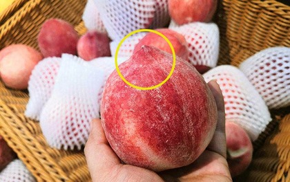 Mua đào cứ thấy chỗ này nhọn lên là ngọt giòn: Bí mật người bán hàng không bao giờ nói