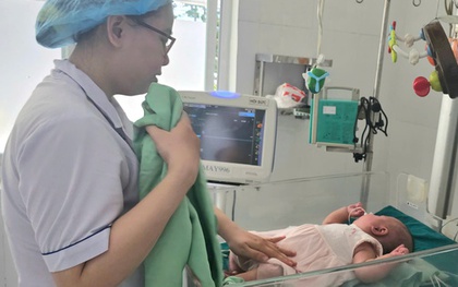 Ca mổ đặc biệt của bác sĩ Nguyễn Lân Hiếu và Bệnh viện Bình Dương: Em bé đón tin vui