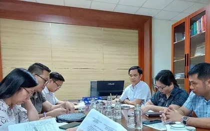 Quảng Bình: Chủ lò mổ ‘tố’ cán bộ thú y đóng dấu kiểm soát giết mổ cho lợn chết có dấu hiệu bị bệnh