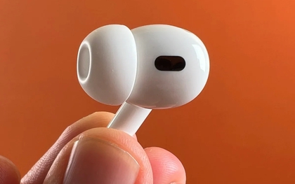 3 đời AirPods này vừa được cập nhật loạt tính năng cực hay, tai nghe giờ thực sự không chỉ để phát nhạc